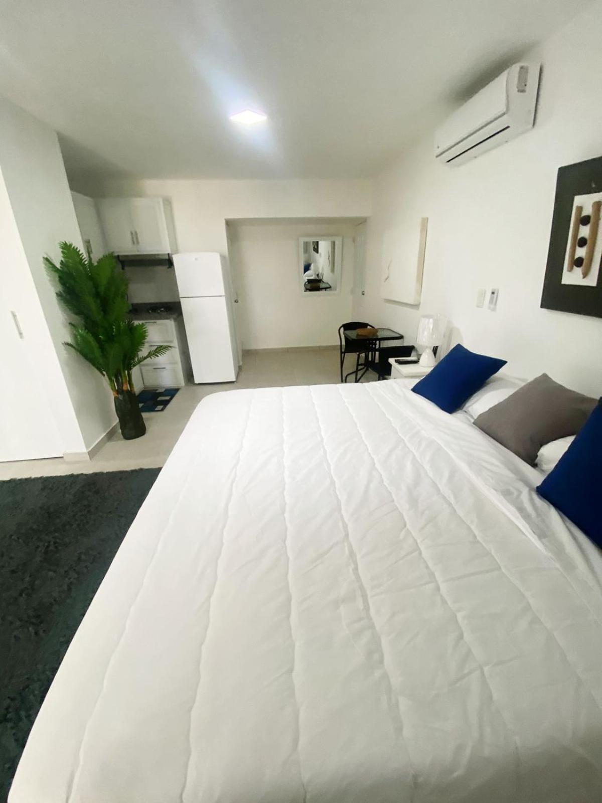 Cabarete Kite Beach Rooms & Condos ภายนอก รูปภาพ